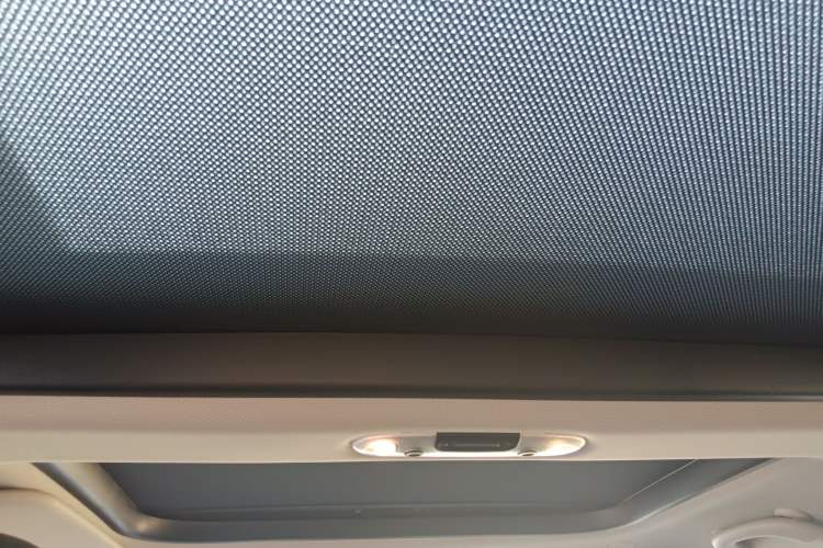 Used  Clubman 2016 Updated 1.5T COOPER Geek Edition