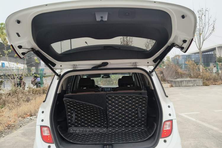 Used Buick GL6 2018 18T 6-Seater Prestige Model
