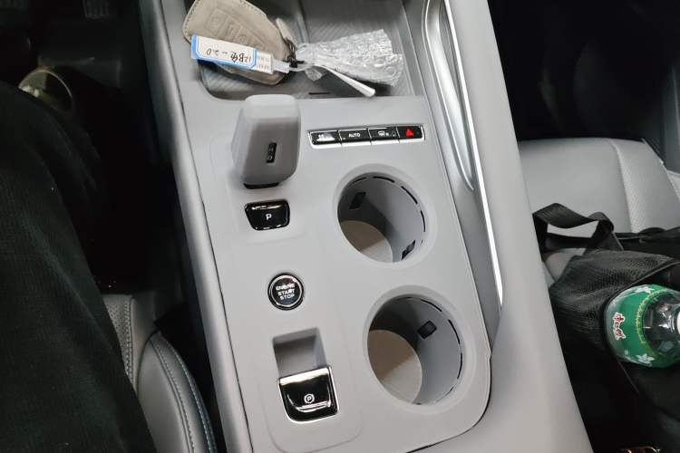 Used Geely Auto Emgrand X7 Sport 
