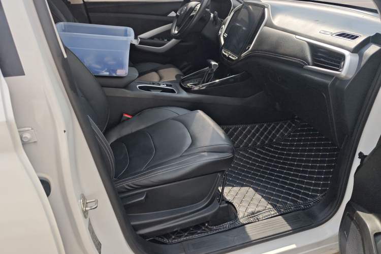 Used Baojun 530 2020 1.5T CVT Prestige Connected Version 5 Seats
