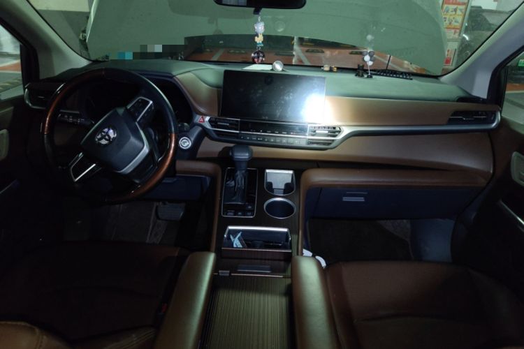 Used Toyota Sienna 2023 2.5L Hybrid Comfort Edition