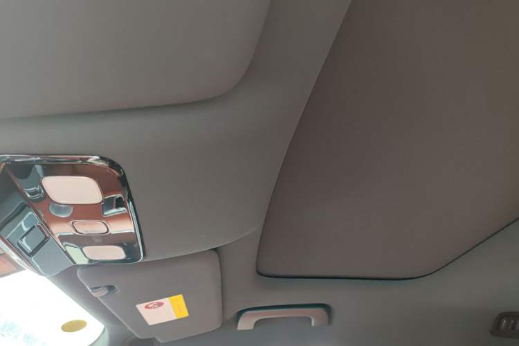 Used Li Auto L8 2024 Max
