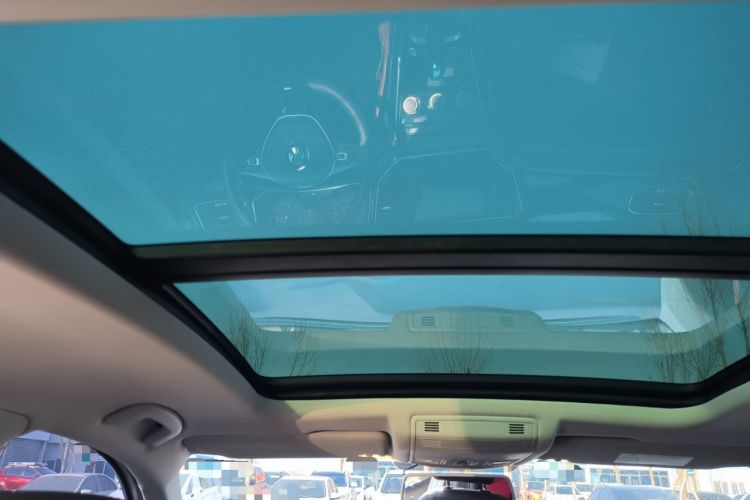 Used Volkswagen T-ROC 2018 280TSI DSG Two-Wheel-Drive Comfort Version China V Standard