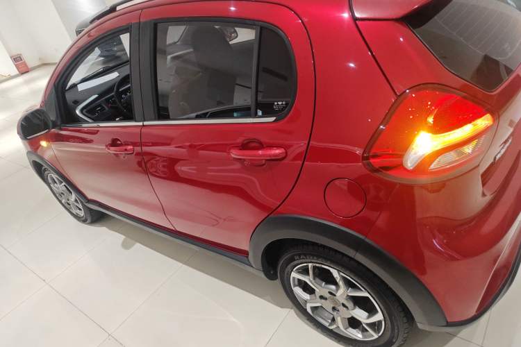 Used Geely Auto Vision X1 2017 1.3L Automatic Fun Edition
