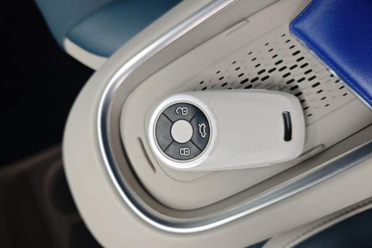 Used ORA Good Cat 2023 401 km Standard Range Prestige Version Lithium Iron Phosphate