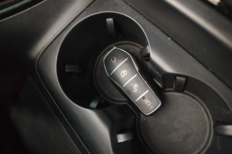 Used BYD Qin PLUS 2024 HONOR Edition DM-i 55KM Leading Model
