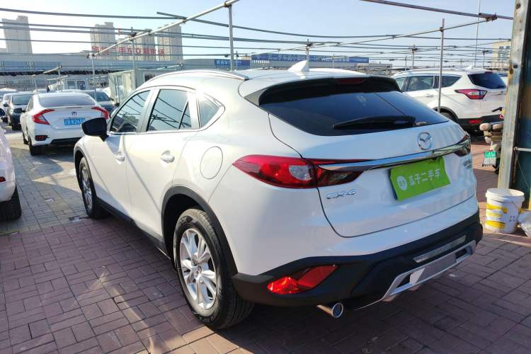 Used Mazda CX-4 2018 2.0L Automatic Two-Wheel Drive Blue Sky Dynamic Version China V Standard