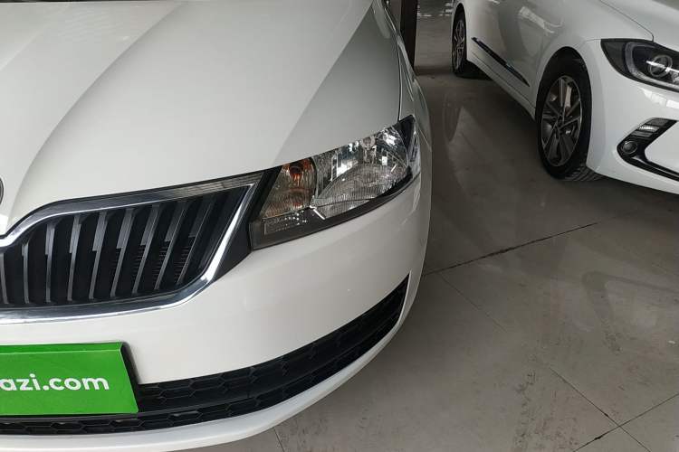 Used Skoda Rapid Spaceback 2016 Revised Version 1.4L Manual Front-Drive Edition