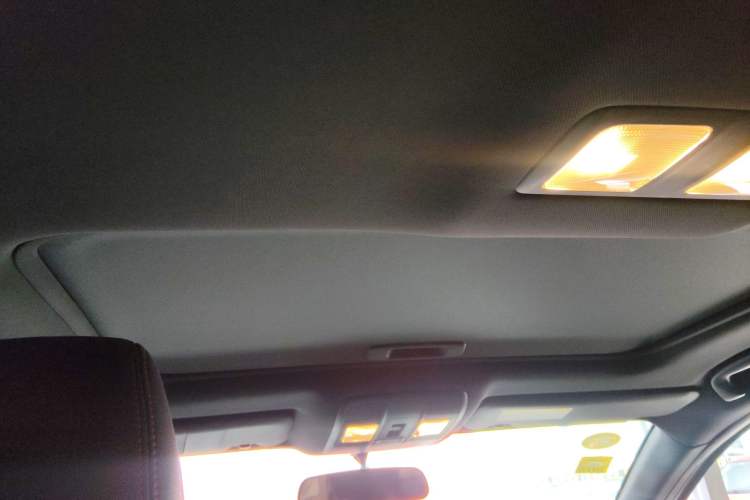 Used Mazda CX-4 2018 2.0L Automatic Two-Wheel Drive Blue Sky Dynamic Version China V Standard
