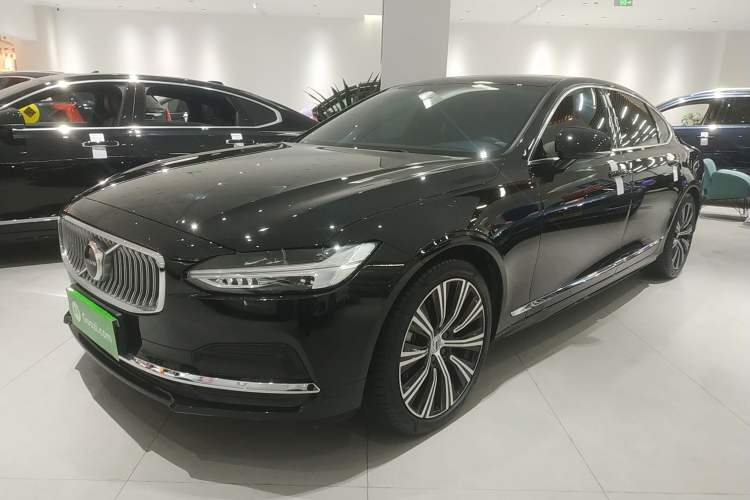 Used Volvo S90 2024 B5 Zhiyuan Luxury Edition