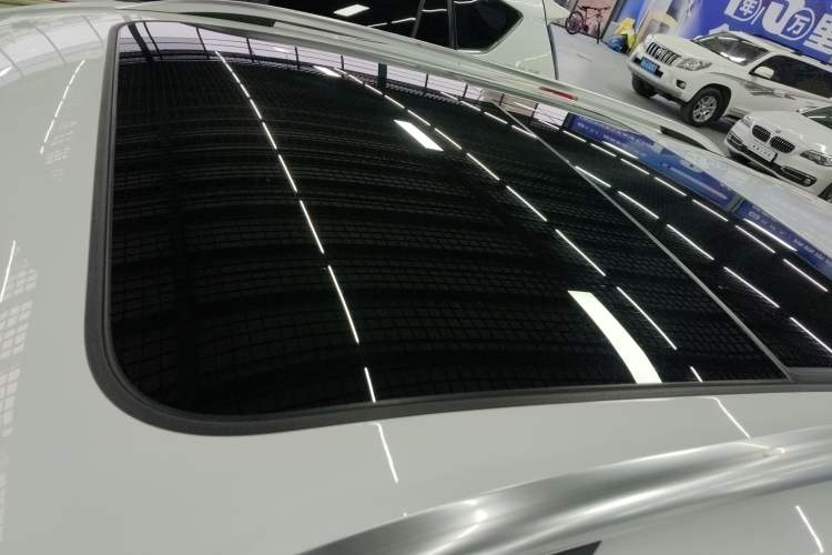 Used Volkswagen T-ROC 2021 280TSI DSG Two-Wheel Drive Comfort Connect Edition
