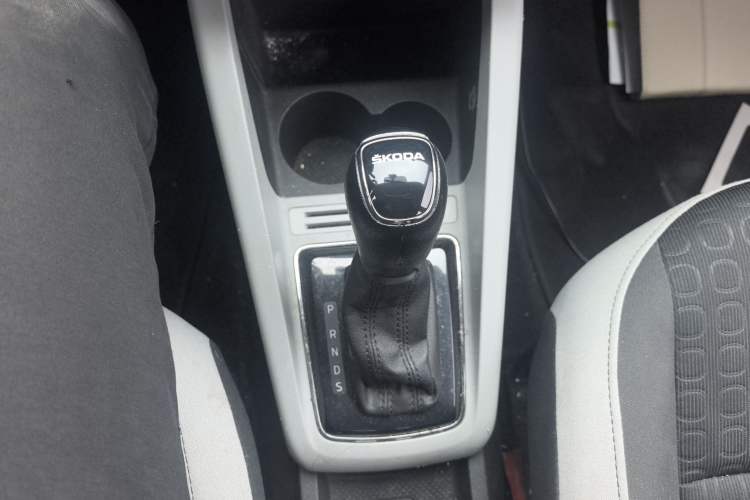 Used Skoda Fabia 2015 1.4L Automatic Chuanxing Edition
