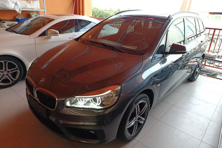 Used BMW 2 Series Gran Tourer 2015 218i Sports Design Package

