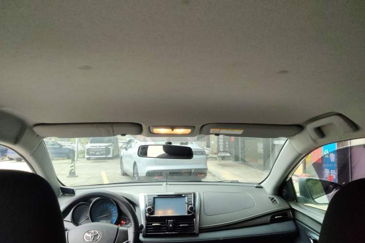 Used Toyota YARiS L 2015 1.5E Automatic Charm Edition
