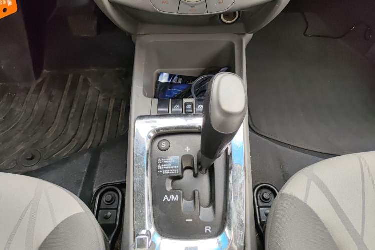 Used Chevrolet Sail 2013 Sedan 1.4L AMT Enjoy Edition
