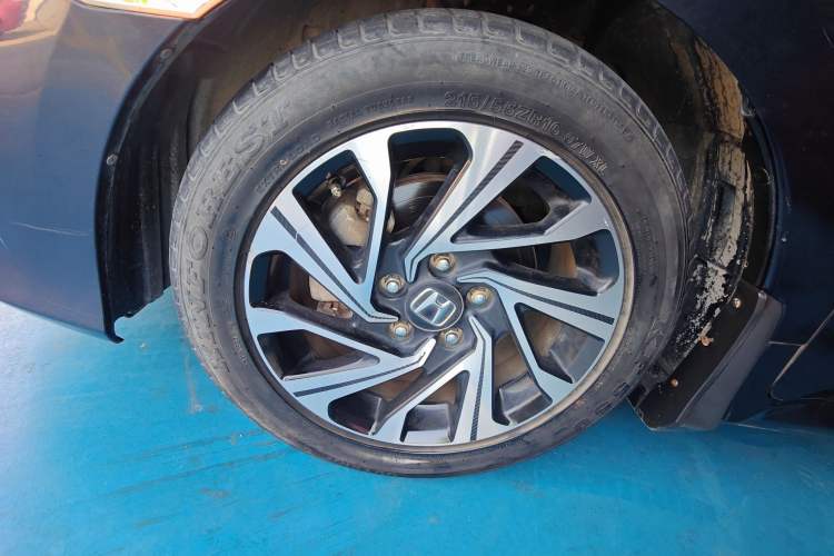 Used Honda Civic 2016 220TURBO CVT Luxury Edition