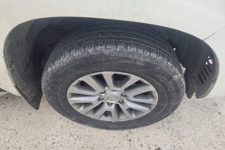 Used Toyota Prado 2018 3.5L Automatic TX-L with Rear-Mounted Spare Tire