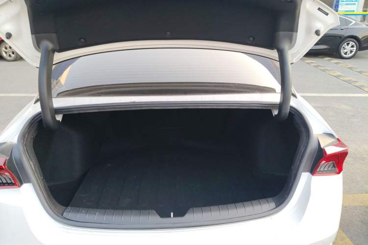 Used Kia K5 2021 270T CVVD Fashion Edition
