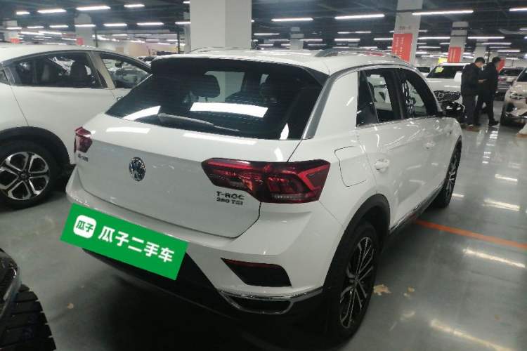 Used Volkswagen T-ROC 2018 280TSI DSG Two-Wheel-Drive Luxury Version China V Emission Standard
