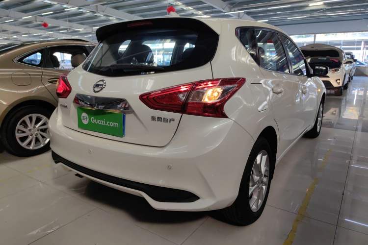 Used Nissan Tiida 2021 1.6L CVT Cool Edition