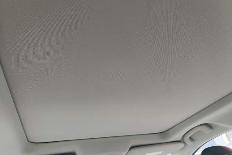 Used Nissan X-Trail 2015 2.0L CVT Comfort MAX Edition 2WD
