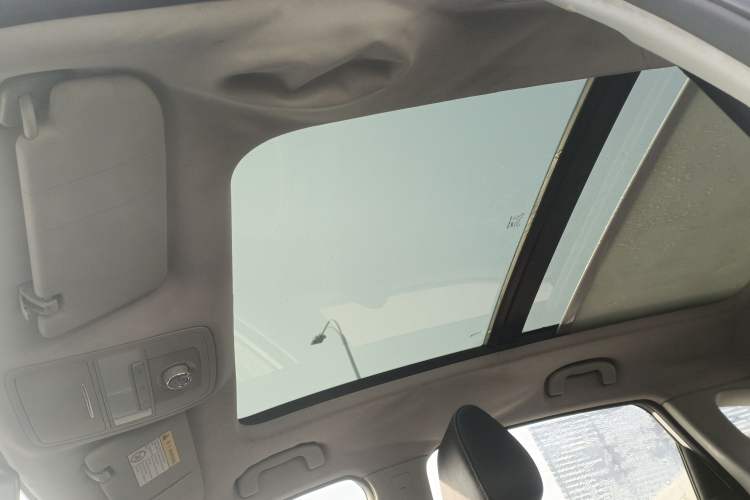 Used MG ZS 2017 1.5L Automatic Luxury Edition
