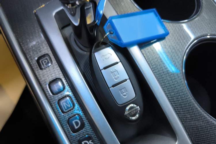 Used Nissan Teana 2013 2.5L XL Leading Edition
