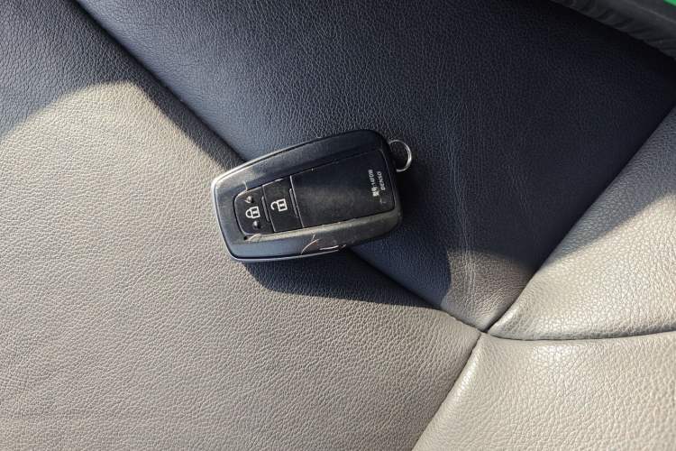 Used Toyota Wildlander 2023 2.0L CVT Four-Wheel Drive Luxury PLUS Edition
