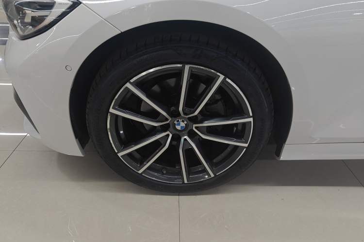 Used BMW 3 Series 2021 325Li M Sport Package