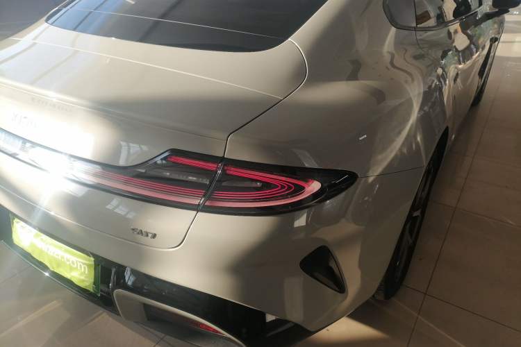 Used  SU7 2024 Rear-Drive Ultra-Long Range Advanced Pro-Level Intelligent Driving Version
