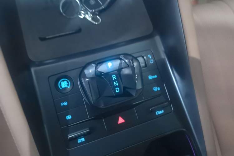 Used BYD Song L EV 2025 Intelligent Driving Version 662 km LiDAR Excellence Edition