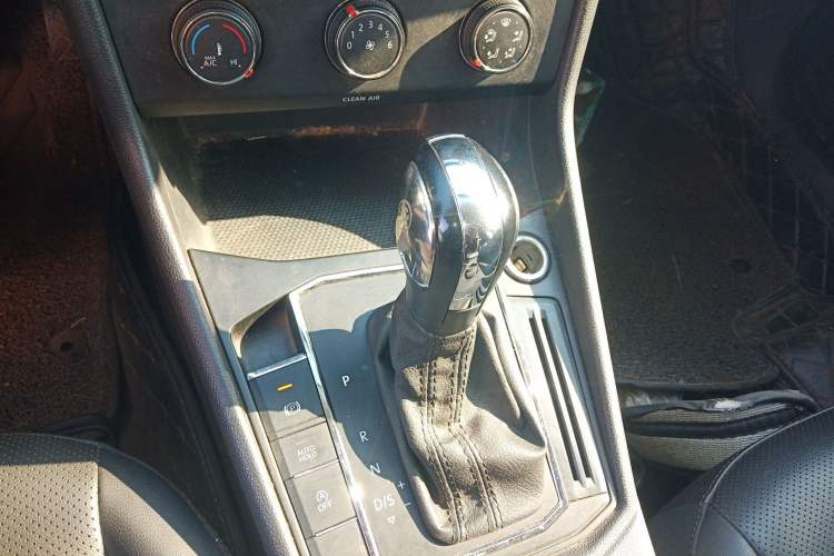 Used Volkswagen Lavida 2019 1.5L Automatic Comfort Edition China VI Standard
