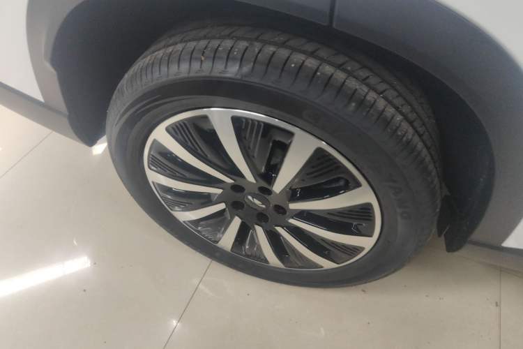 Used Chery Fengyun T8 2025 1.5T 130 km Luxury Edition 5-Seater

