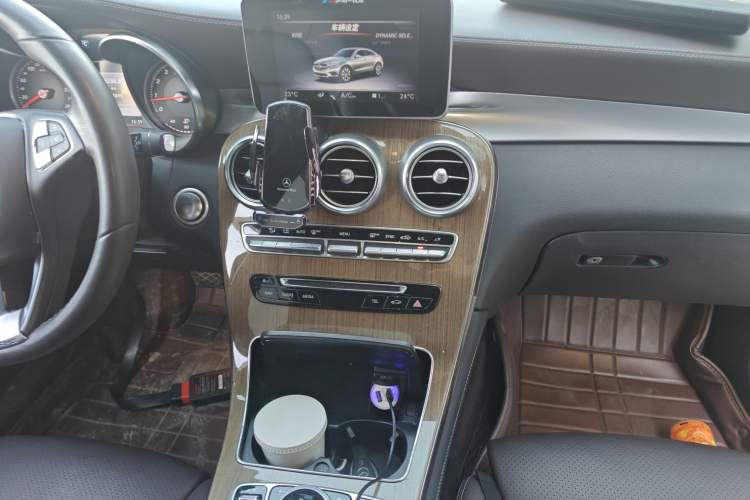 Used Mercedes-Benz GLC Coupe 2019 Facelift GLC 260 4MATIC Coupe SUV
