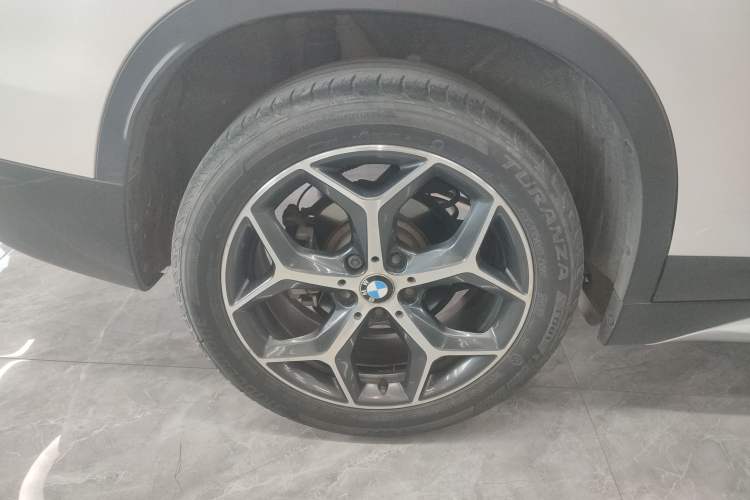 Used BMW X1 2018 sDrive18Li Luxury Model
