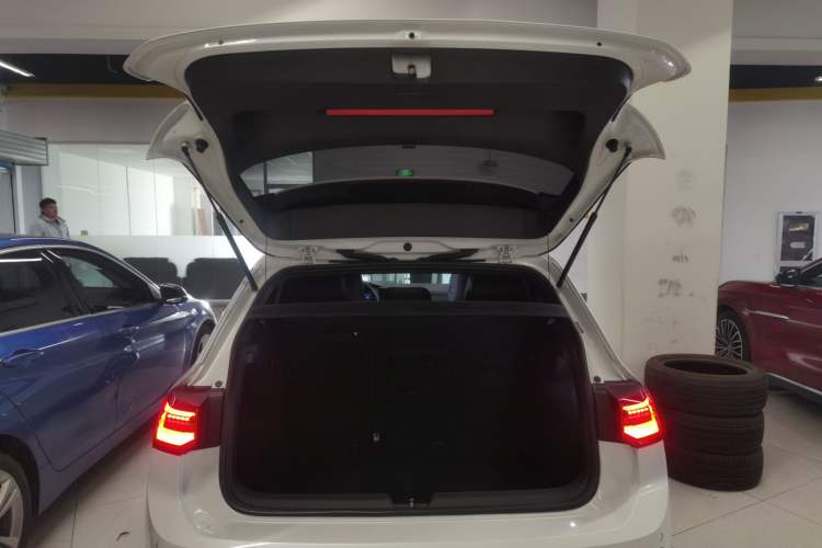 Used Volkswagen Golf 2021 280TSI DSG R-Line
