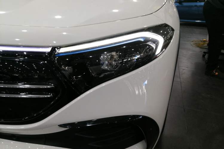 Used Mercedes-Benz EQA 2022 EQA 300 4MATIC Launch Edition