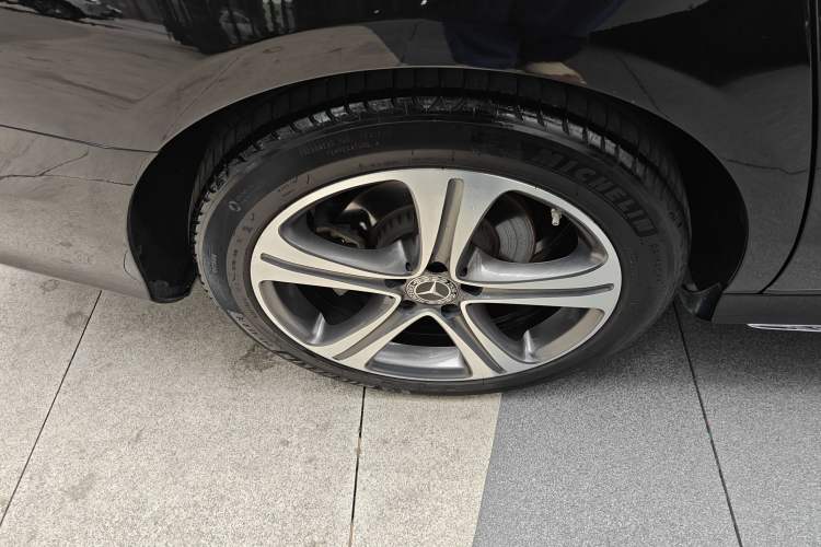 Used Mercedes-Benz E-Class 2020 Facelift E 260 L Sport Edition
