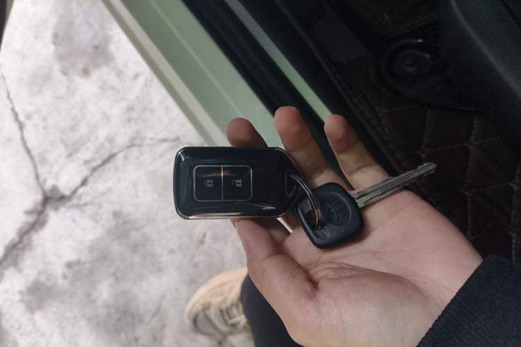 TDK.VehicleDetails.img