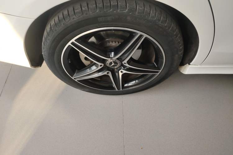 Used Mercedes-Benz E-Class 2019 E 200 Sport Edition