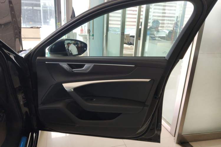 Used Audi A6L 2025 Restyled 45 TFSI quattro Prestige Dynamic Edition