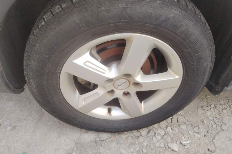 Used Zotye Domy X5 2017 Value Edition 1.6L Manual Fashion Model
