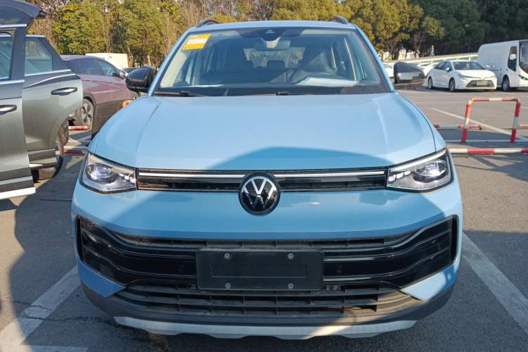 Used Volkswagen Tharu 2025 NewRui 300TSI Prestige Edition