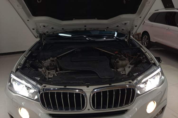 Used BMW X5 2017 xDrive28i
