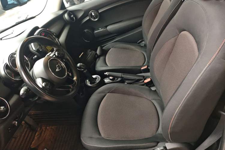 Used  MINI 2014 1.2T ONE+
