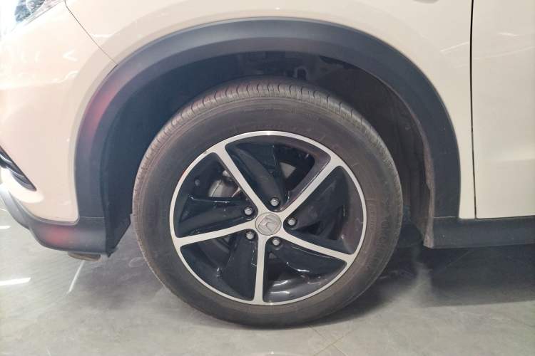 Used Honda Vezel 2020 1.5L CVT Pioneer Edition