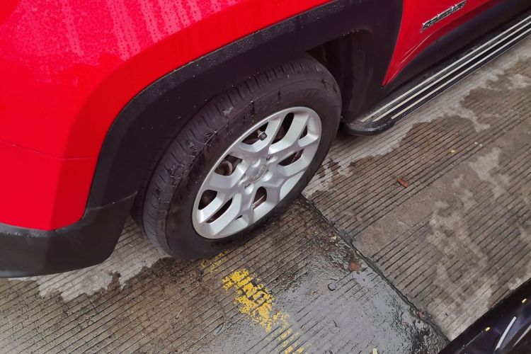 Used  Renegade 2017 180T Automatic High-Energy Version
