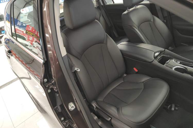 Used Buick Envision 2020 20T Two-Wheel Drive Leading Version