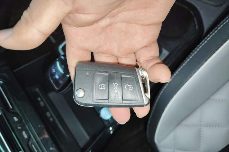 Used Volkswagen Tayron 2023 330TSI Two-Wheel-Drive Luxury Plus Advanced Version