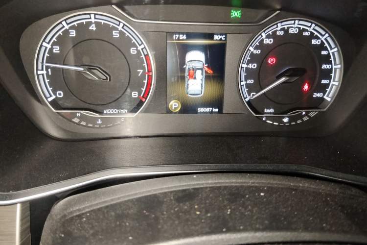 Used Geely Auto Coolray 2019 260T DCT Knight China V Standard
